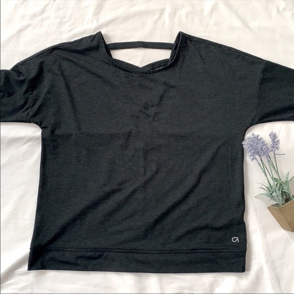 GapFit heather black brushed tech jersey, size small, crisscross back - Picture 3 of 8
